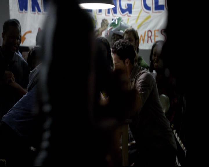 VampireDiariesWorld-dot-org_2x02BraveNewWorld0930.jpg