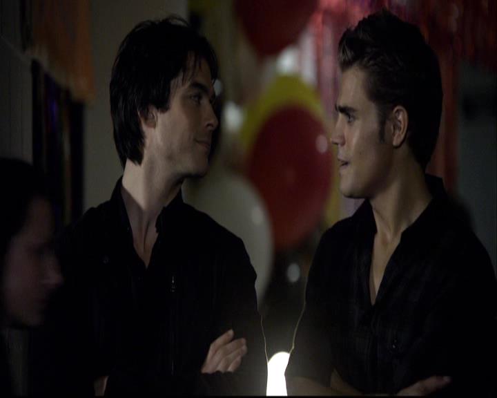 VampireDiariesWorld-dot-org_2x02BraveNewWorld0946.jpg