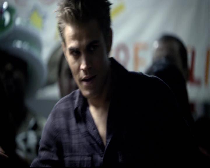 VampireDiariesWorld-dot-org_2x02BraveNewWorld0953.jpg