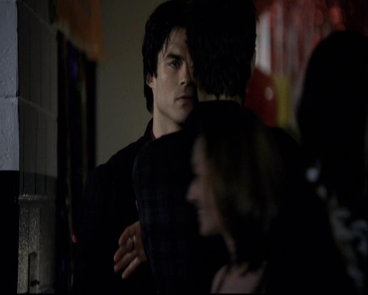 VampireDiariesWorld-dot-org_2x02BraveNewWorld0972.jpg