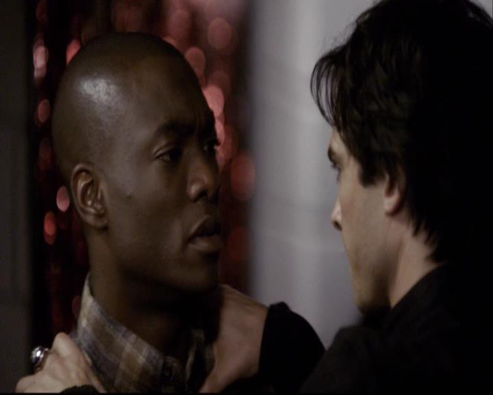 VampireDiariesWorld-dot-org_2x02BraveNewWorld1016.jpg