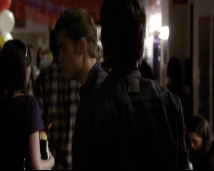 VampireDiariesWorld-dot-org_2x02BraveNewWorld1037.jpg