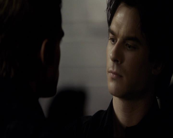 VampireDiariesWorld-dot-org_2x02BraveNewWorld1046.jpg