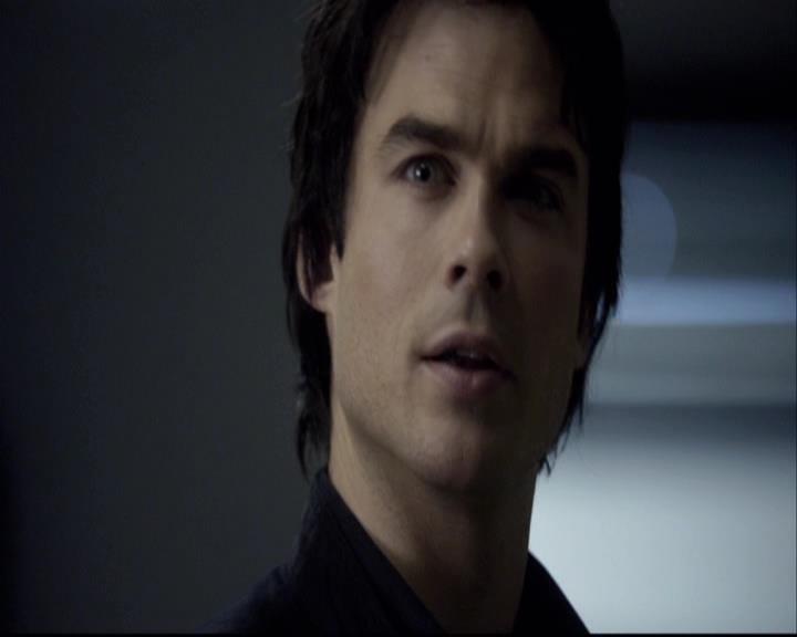 VampireDiariesWorld-dot-org_2x02BraveNewWorld1061.jpg