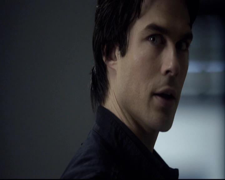 VampireDiariesWorld-dot-org_2x02BraveNewWorld1063.jpg