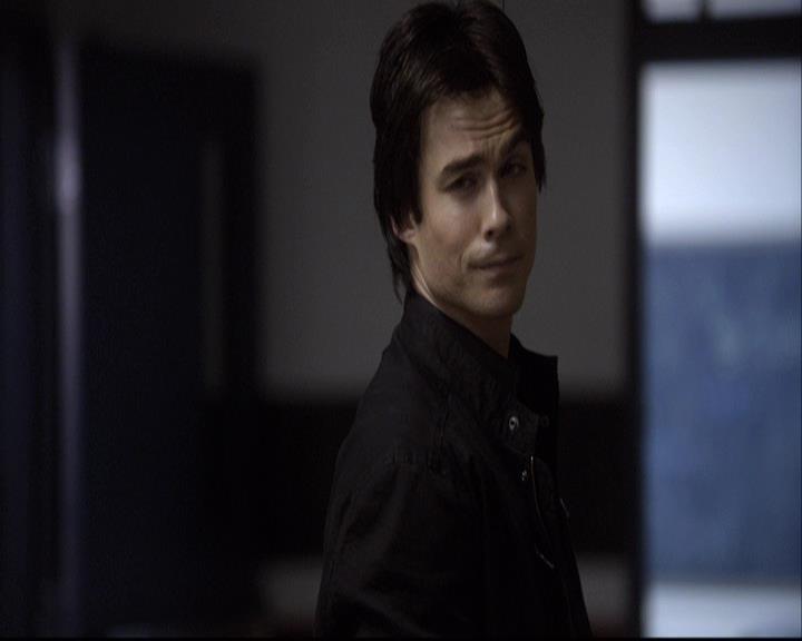 VampireDiariesWorld-dot-org_2x02BraveNewWorld1077.jpg