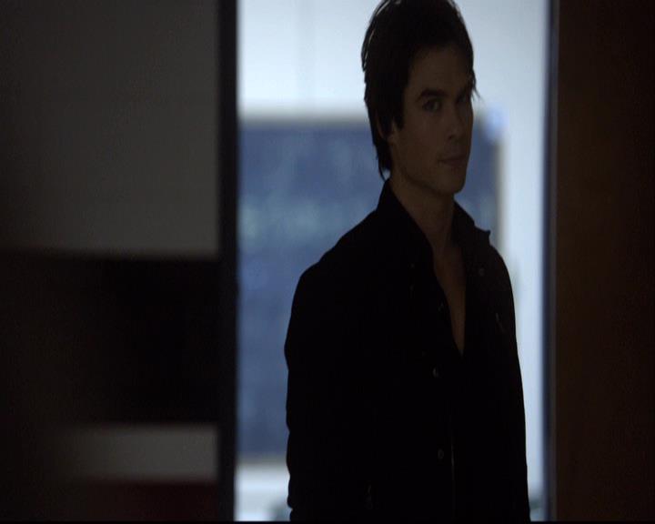 VampireDiariesWorld-dot-org_2x02BraveNewWorld1087.jpg