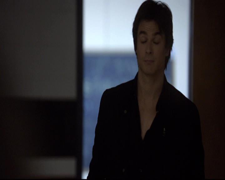 VampireDiariesWorld-dot-org_2x02BraveNewWorld1088.jpg