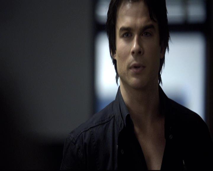 VampireDiariesWorld-dot-org_2x02BraveNewWorld1091.jpg