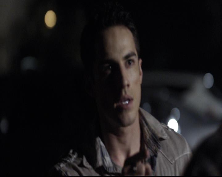 VampireDiariesWorld-dot-org_2x02BraveNewWorld1160.jpg