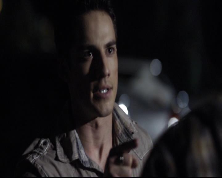 VampireDiariesWorld-dot-org_2x02BraveNewWorld1161.jpg