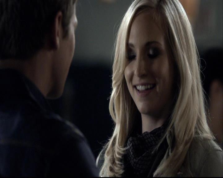 VampireDiariesWorld-dot-org_2x02BraveNewWorld1215.jpg