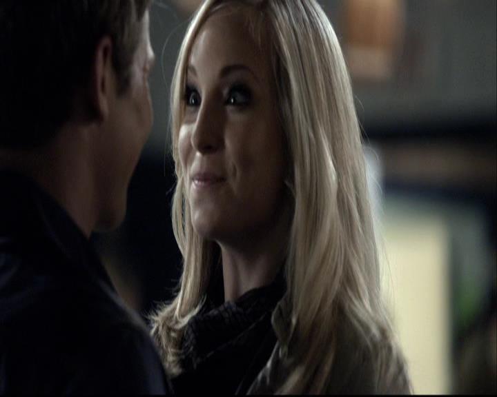 VampireDiariesWorld-dot-org_2x02BraveNewWorld1221.jpg