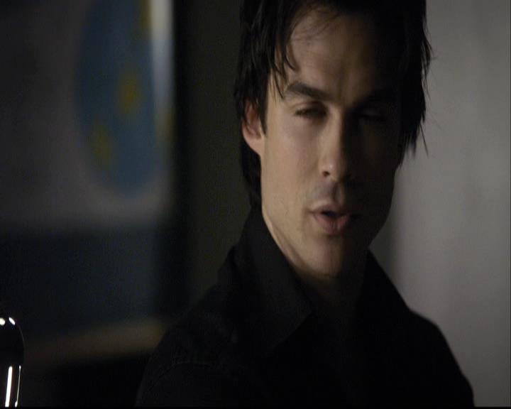 VampireDiariesWorld-dot-org_2x02BraveNewWorld1261.jpg