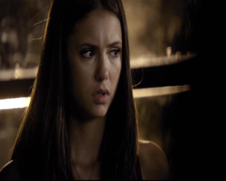 VampireDiariesWorld-dot-org_2x02BraveNewWorld1313.jpg