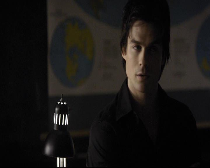 VampireDiariesWorld-dot-org_2x02BraveNewWorld1324.jpg