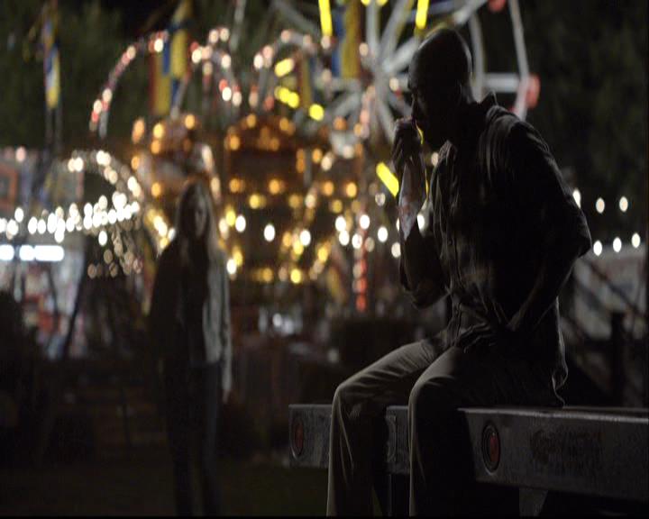 VampireDiariesWorld-dot-org_2x02BraveNewWorld1335.jpg