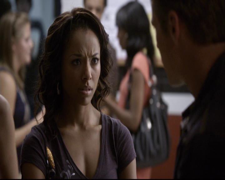 VampireDiariesWorld-dot-org_2x02BraveNewWorld1375.jpg