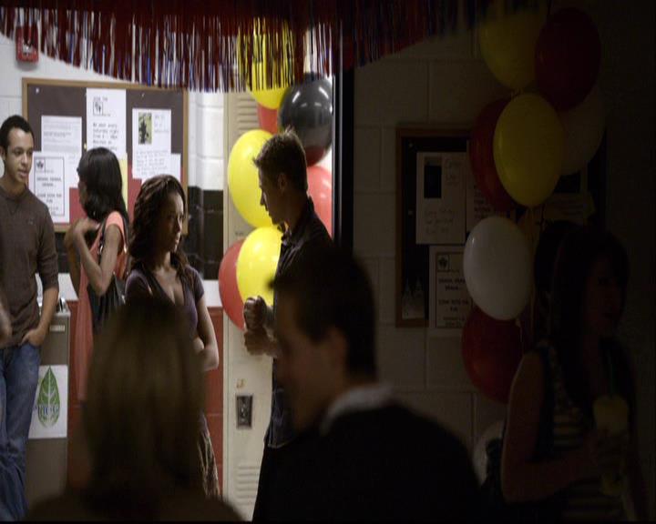 VampireDiariesWorld-dot-org_2x02BraveNewWorld1377.jpg