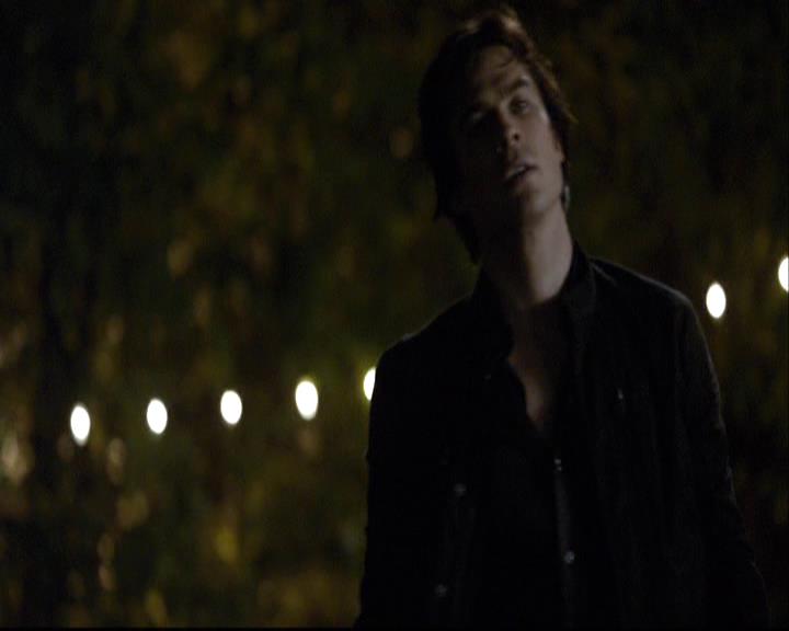 VampireDiariesWorld-dot-org_2x02BraveNewWorld1568.jpg