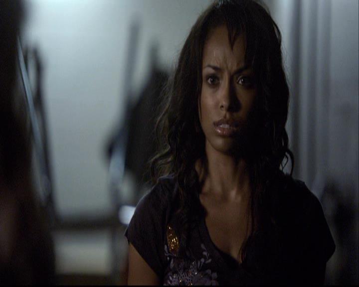 VampireDiariesWorld-dot-org_2x02BraveNewWorld1610.jpg