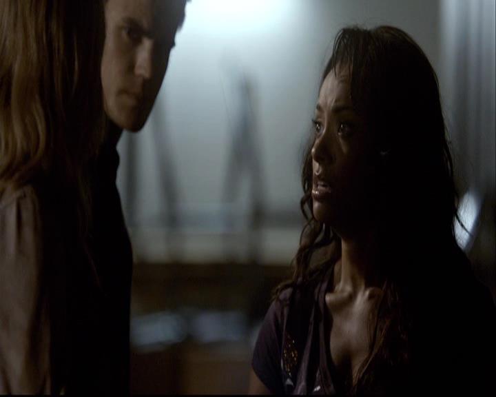 VampireDiariesWorld-dot-org_2x02BraveNewWorld1618.jpg