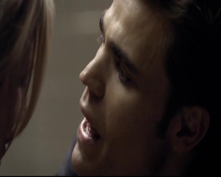 VampireDiariesWorld-dot-org_2x02BraveNewWorld1693.jpg