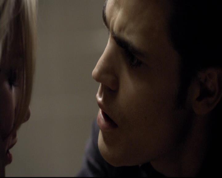 VampireDiariesWorld-dot-org_2x02BraveNewWorld1707.jpg