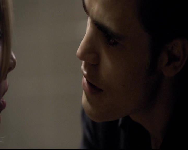 VampireDiariesWorld-dot-org_2x02BraveNewWorld1711.jpg