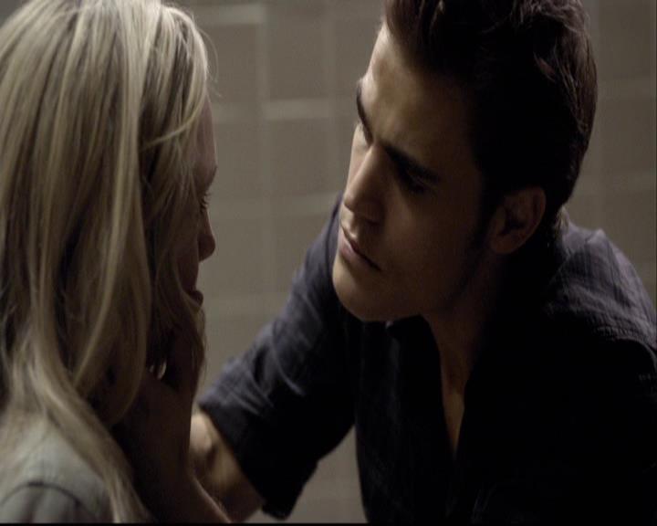 VampireDiariesWorld-dot-org_2x02BraveNewWorld1723.jpg