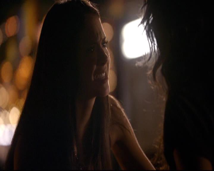 VampireDiariesWorld-dot-org_2x02BraveNewWorld1813.jpg