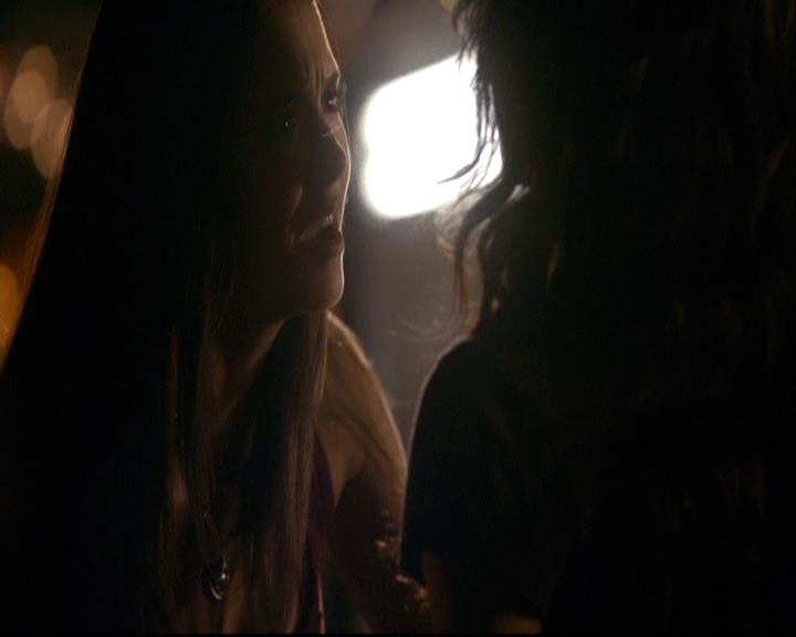 VampireDiariesWorld-dot-org_2x02BraveNewWorld1815.jpg