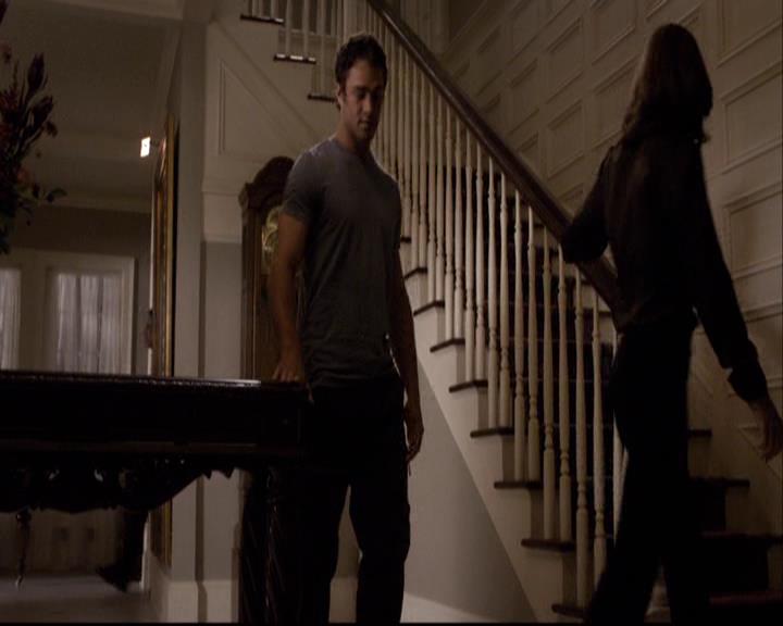 VampireDiariesWorld-dot-org_2x02BraveNewWorld1900.jpg