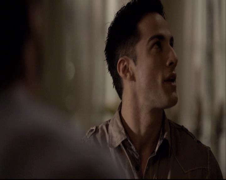 VampireDiariesWorld-dot-org_2x02BraveNewWorld1911.jpg