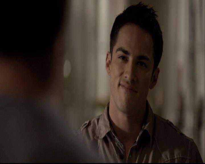 VampireDiariesWorld-dot-org_2x02BraveNewWorld1917.jpg