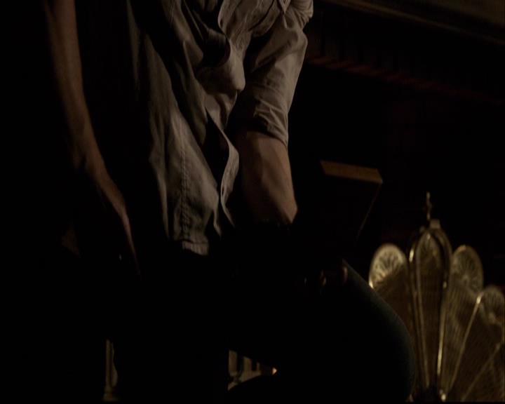 VampireDiariesWorld-dot-org_2x02BraveNewWorld1974.jpg