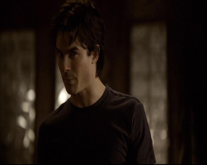 VampireDiariesWorld-dot-org_2x02BraveNewWorld2006.jpg