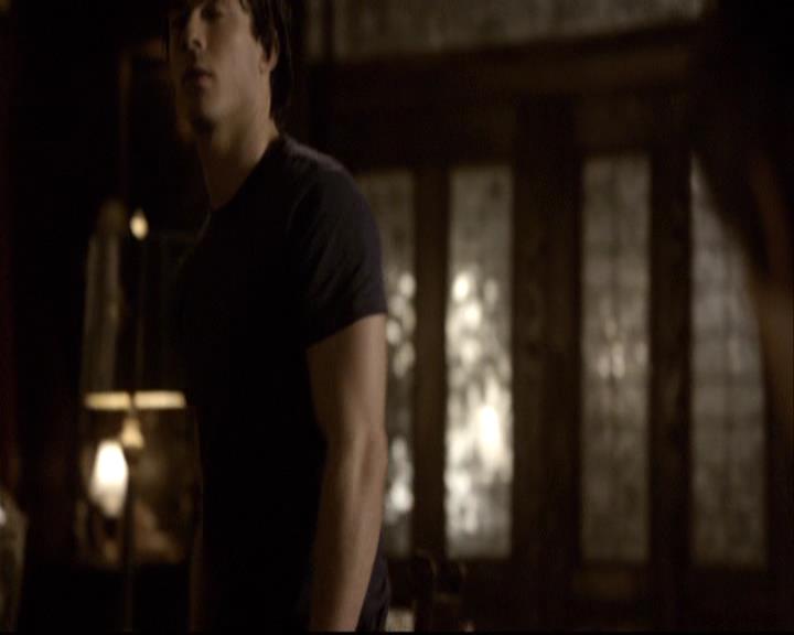 VampireDiariesWorld-dot-org_2x02BraveNewWorld2014.jpg