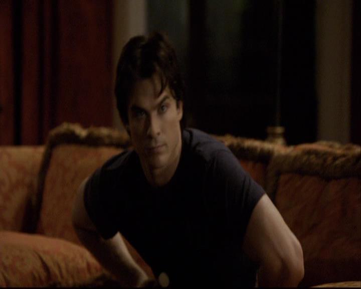 VampireDiariesWorld-dot-org_2x02BraveNewWorld2020.jpg