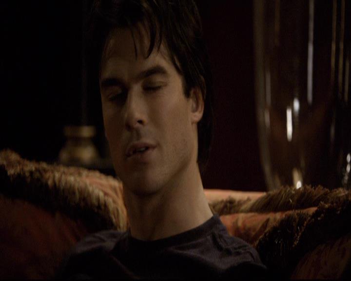 VampireDiariesWorld-dot-org_2x02BraveNewWorld2036.jpg