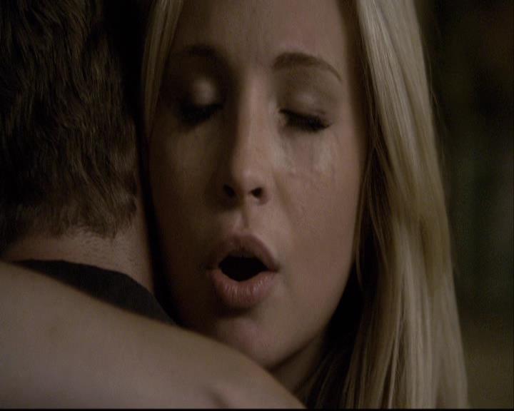 VampireDiariesWorld-dot-org_2x02BraveNewWorld2147.jpg