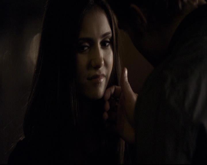 VampireDiariesWorld-dot-org_2x02BraveNewWorld2200.jpg