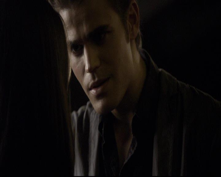 VampireDiariesWorld-dot-org_2x02BraveNewWorld2208.jpg