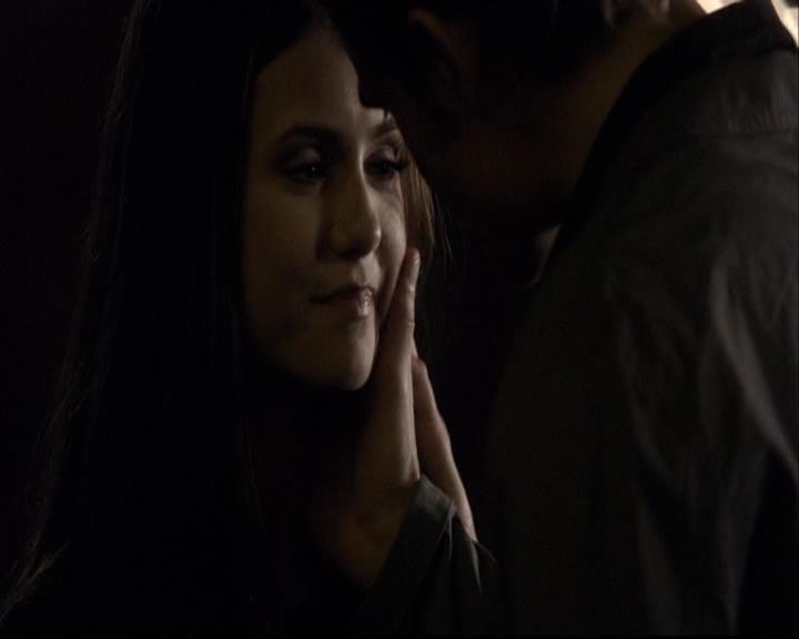 VampireDiariesWorld-dot-org_2x02BraveNewWorld2215.jpg