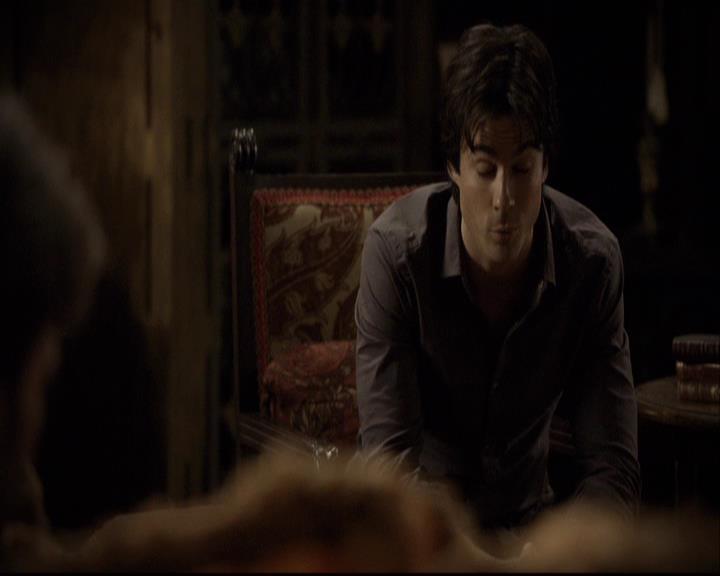 VampireDiariesWorld-dot-org_2x03BadMoonRising0061.jpg