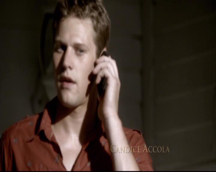 VampireDiariesWorld-dot-org_2x03BadMoonRising0189.jpg