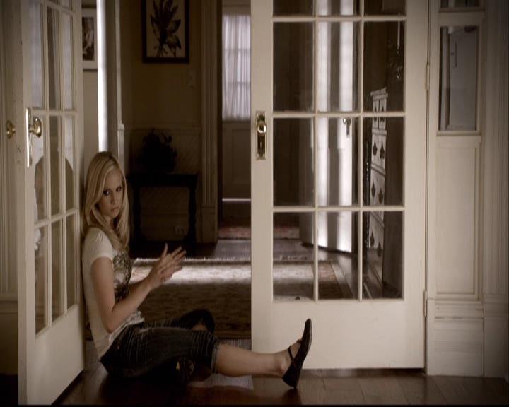 VampireDiariesWorld-dot-org_2x03BadMoonRising0196.jpg