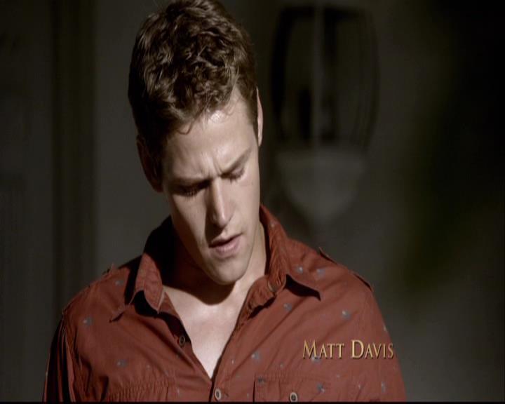 VampireDiariesWorld-dot-org_2x03BadMoonRising0199.jpg