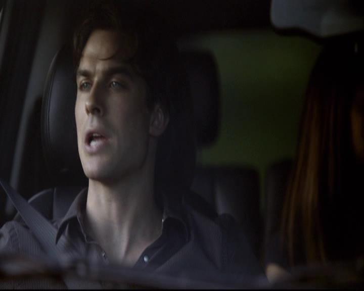 VampireDiariesWorld-dot-org_2x03BadMoonRising0449.jpg