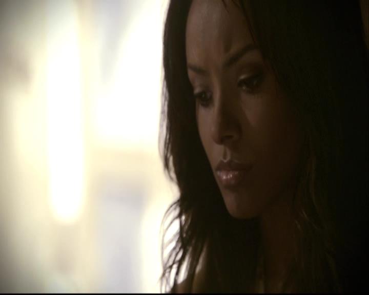 VampireDiariesWorld-dot-org_2x03BadMoonRising0531.jpg